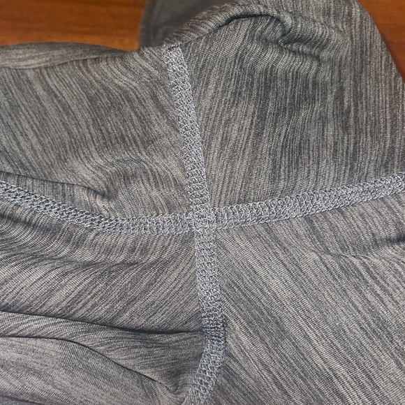 Vuori Lux At Ease Women's  Pants Solid Charcoal Gray VW427. Size Small. - Picture 8 of 9